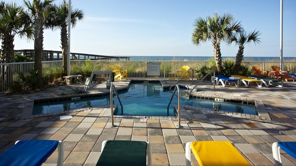 Towers At North Myrtle Beach Exterior photo
